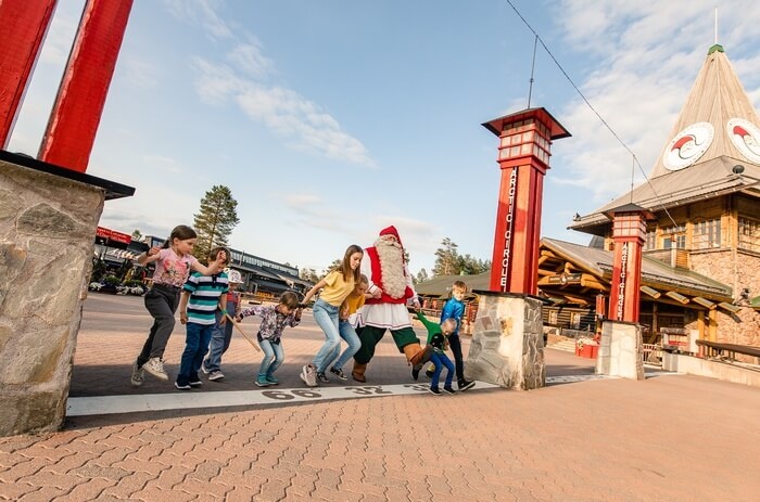 Santa Claus Village & Arctic Zoo Tour